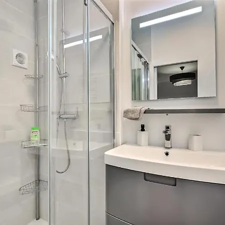 Lejlighed Jacuzzi De Charme Pour 2 Nîmes